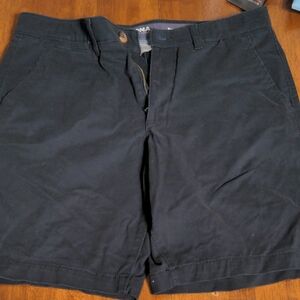 5/$20. Sonoma Black Flat Front Shorts Versatile and Comfortable